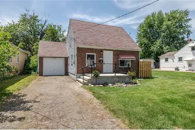 1926 Nichols Avenue, Lorain, OH 44053 - Photo 1