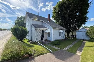 104 Chestnut St, Coshocton, OH 43812 - Photo 1