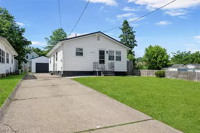 1270 Chandler Avenue, Akron, OH 44314 - Photo 1