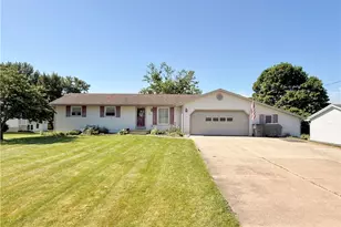 5236 Oakcliff St SW, Canton, OH 44706 - Photo 1