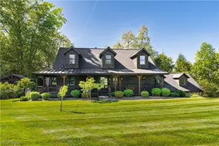 3680 Diamond St NE, Canton, OH 44721 - Photo 1