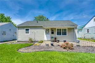 2313 Bollinger Ave NE, Canton, OH 44705 - Photo 1