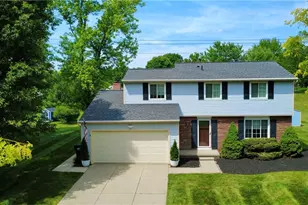 975 Deepwood Dr, Macedonia, OH 44056 - Photo 1