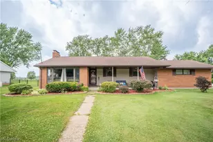 6145 Hollydale Ave NE, Canton, OH 44721 - Photo 1