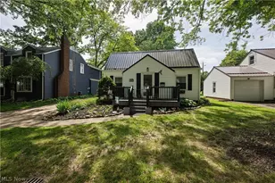 1421 Castlewood Ave SW, North Canton, OH 44720 - Photo 1