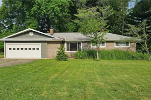 11830 Dunham Rd, Sagamore Hills, OH 44067 - Photo 1