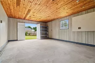 2457 Cathy Dr NE, Canton, OH 44705 - Photo 24