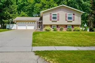 267 High Point Cir, Tallmadge, OH 44278 - Photo 1