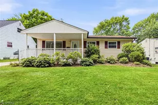 1118 Terrell Dr, Akron, OH 44313 - Photo 1
