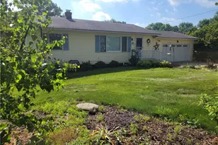 3779 S Hametown Rd, Norton, OH 44203 - Photo 1