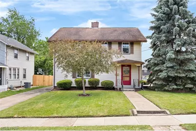 206 Bachtel Street SE, North Canton, OH 44720 - Photo 1