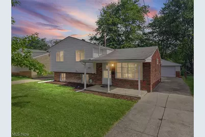 864 Wilder Avenue, Elyria, OH 44035 - Photo 1