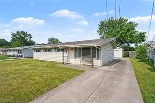 9040 Cambridge Dr, Northfield, OH 44067 - Photo 1