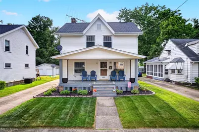 1027 2nd Street NE, Massillon, OH 44646 - Photo 1