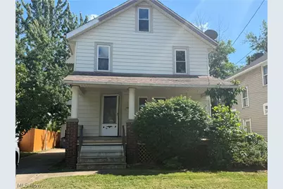 1049 W 12th Street, Lorain, OH 44052 - Photo 1