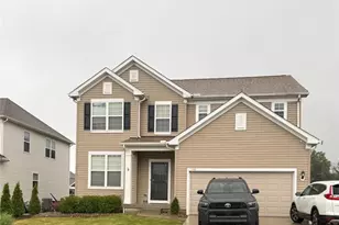 1946 Leisure Ln, Stow, OH 44224 - Photo 1
