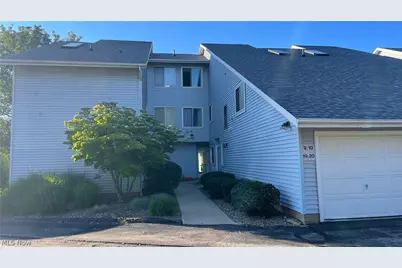 208 Park Avenue #9, Conneaut, OH 44030 - Photo 1