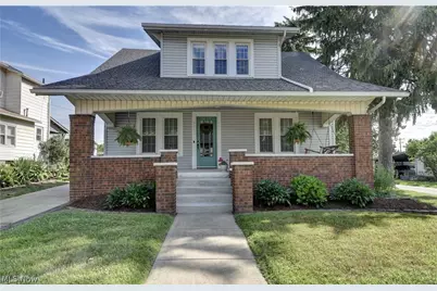 917 W Main Street, Sugarcreek, OH 44681 - Photo 1
