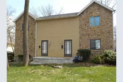 834 Loomis Avenue, Cuyahoga Falls, OH 44221 - Photo 1