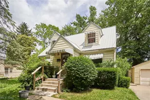 157 29th St NW, Barberton, OH 44203 - Photo 1