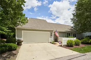 885 Kenton Ct, Akron, OH 44313 - Photo 1