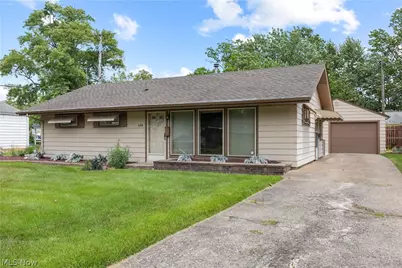 4129 Palm Avenue, Lorain, OH 44055 - Photo 1