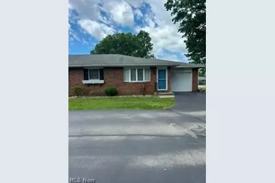 1926 Maple Street #c, Salem, OH 44460 - Photo 1