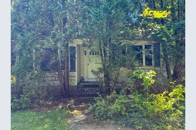 886 Webb Road, Mineral Ridge, OH 44440 - Photo 1