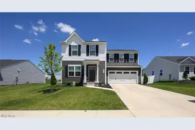 2741 Bishop Oval, Barberton, OH 44203 - Photo 1