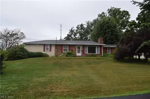 5040 2nd St NW, Canton, OH 44708 - Photo 1
