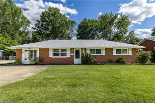 2230 Lynnwood Dr, Stow, OH 44224 - Photo 1