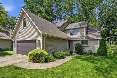 2323 Call Road, Stow, OH 44224 - Photo 1