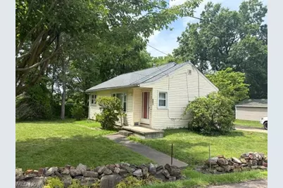 581 Fillmore Avenue, Akron, OH 44314 - Photo 1