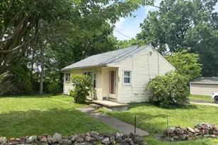 581 Fillmore Ave, Akron, OH 44314 - Photo 1