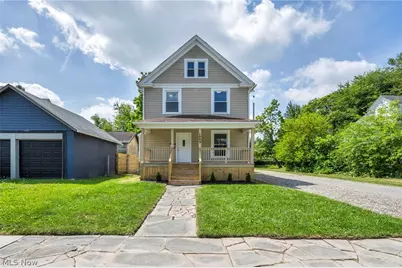 1009 W 10th Street, Lorain, OH 44052 - Photo 1
