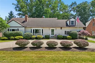 2382 Riverside Dr, Loveland, OH 44107 - Photo 1