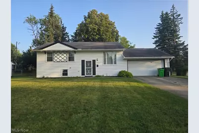 23580 Comstock Road, Huber Heights, OH 44146 - Photo 1