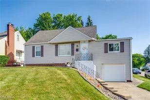 1231 Spangler St NE, Canton, OH 44714 - Photo 1