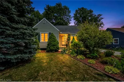 375 Olive Street, Elyria, OH 44035 - Photo 1