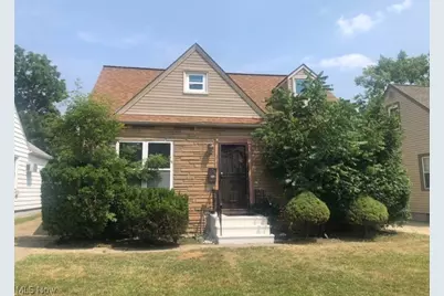 21507 Franklin Road, Maple Heights, OH 44137 - Photo 1