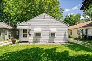 939 Clifford Ave, Akron, OH 44306 - Photo 1