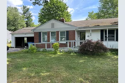 348 Hickory Hill Road, Chagrin Falls, OH 44022 - Photo 1