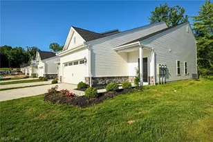 3524 Bushwillow Dr, Green, OH 44685 - Photo 1