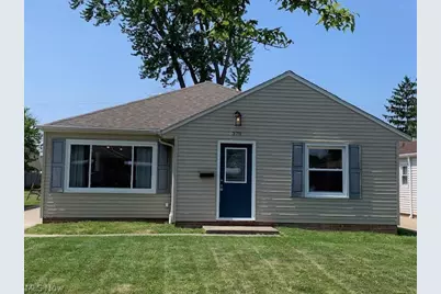 370 E 309th Street, Willowick, OH 44095 - Photo 1