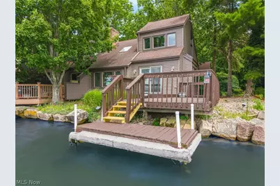 3510 Moonlight Bay Drive NW, Canton, OH 44708 - Photo 1