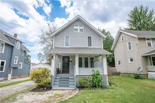2116 Newton St, Akron, OH 44305 - Photo 1