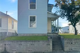 521 Spangler Dr, Zanesville, OH 43701 - Photo 1