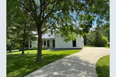 14827 Caves Road, Russell, OH 44072 - Photo 1