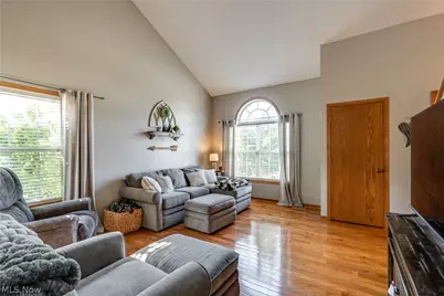 5459 Hancock Street SW, Canton, OH 44706 - Photo 1