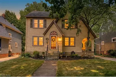 943 Cambridge Road, Cleveland Heights, OH 44121 - Photo 1